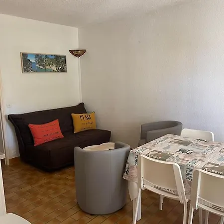 Appart-st Cyr Sur Mer-la Madrague-4pers-parking * Saint-Cyr-sur-Mer
