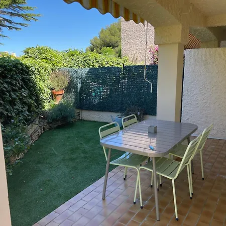 Appart-st Cyr Sur Mer-la Madrague-4pers-parking * Saint-Cyr-sur-Mer
