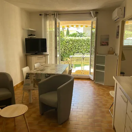 Appart-st Cyr Sur Mer-la Madrague-4pers-parking Saint-Cyr-sur-Mer